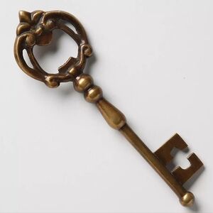 Anthopologie Castle Key Bottle Opener LIKE NEW